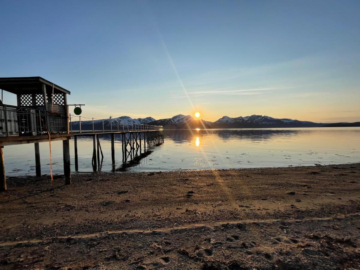Skittenelv Lodge & Camping Тромсё Экстерьер фото