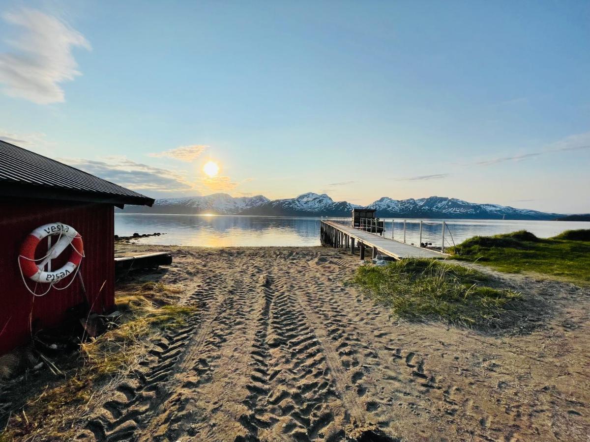 Skittenelv Lodge & Camping Тромсё Экстерьер фото
